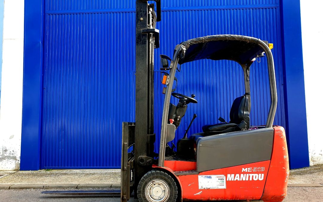 MANITOU 1800 KGS ELÉCTRICA 3 RUEDAS