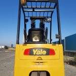 YALE 1600 KGS ELÉCTRICA 3 RUEDAS full