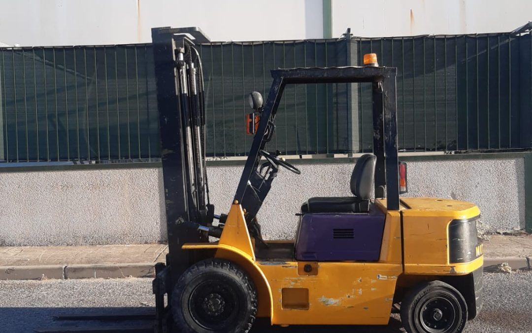 MITSUBISHI 2500 KGS DIESEL