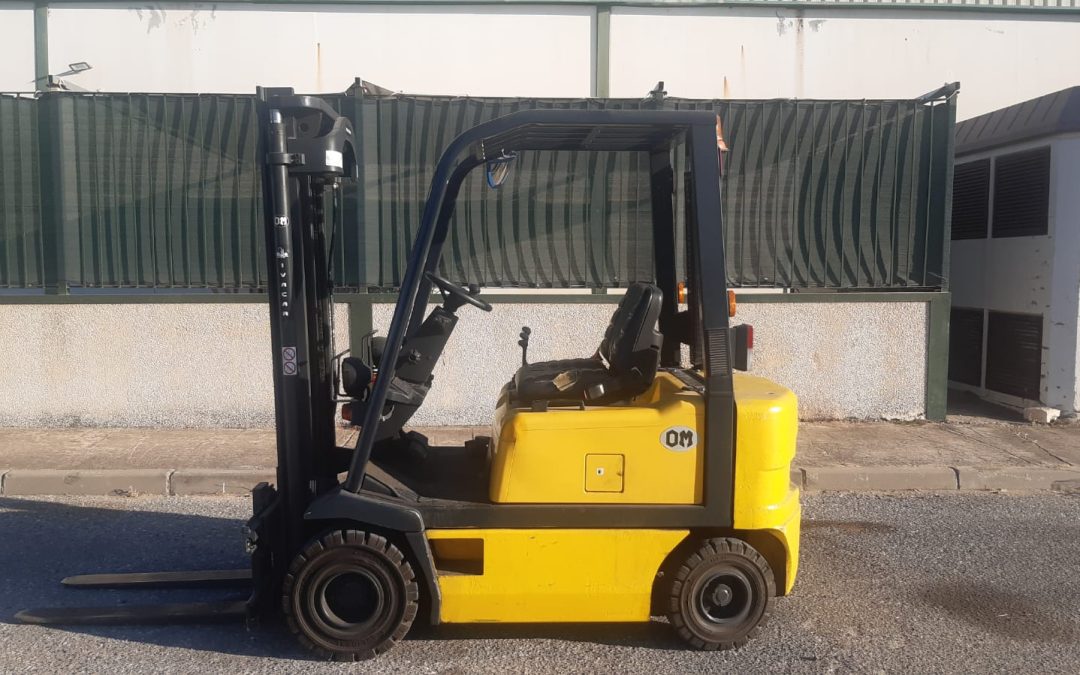 CARRETILLA ELEVADORA OM 1800 KGS DIESEL MATRICULADA