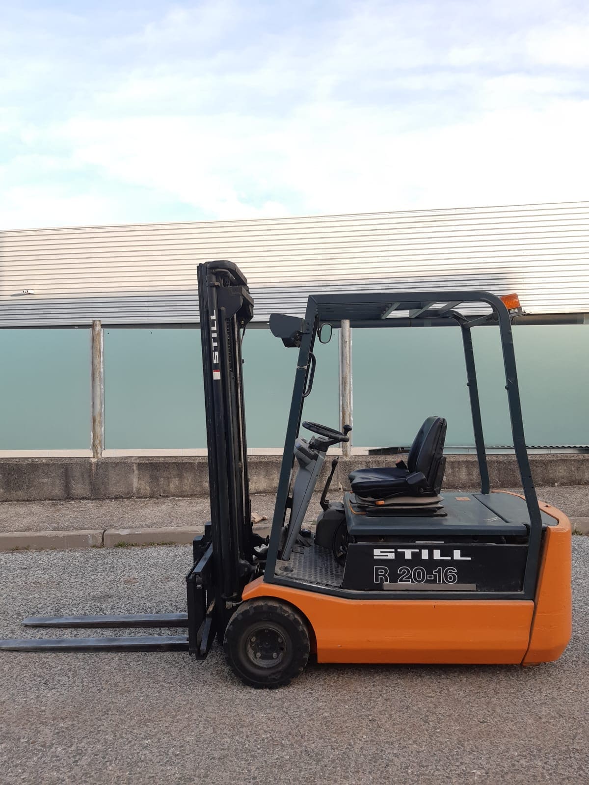 STILL 1600 KGS ELECTRICA